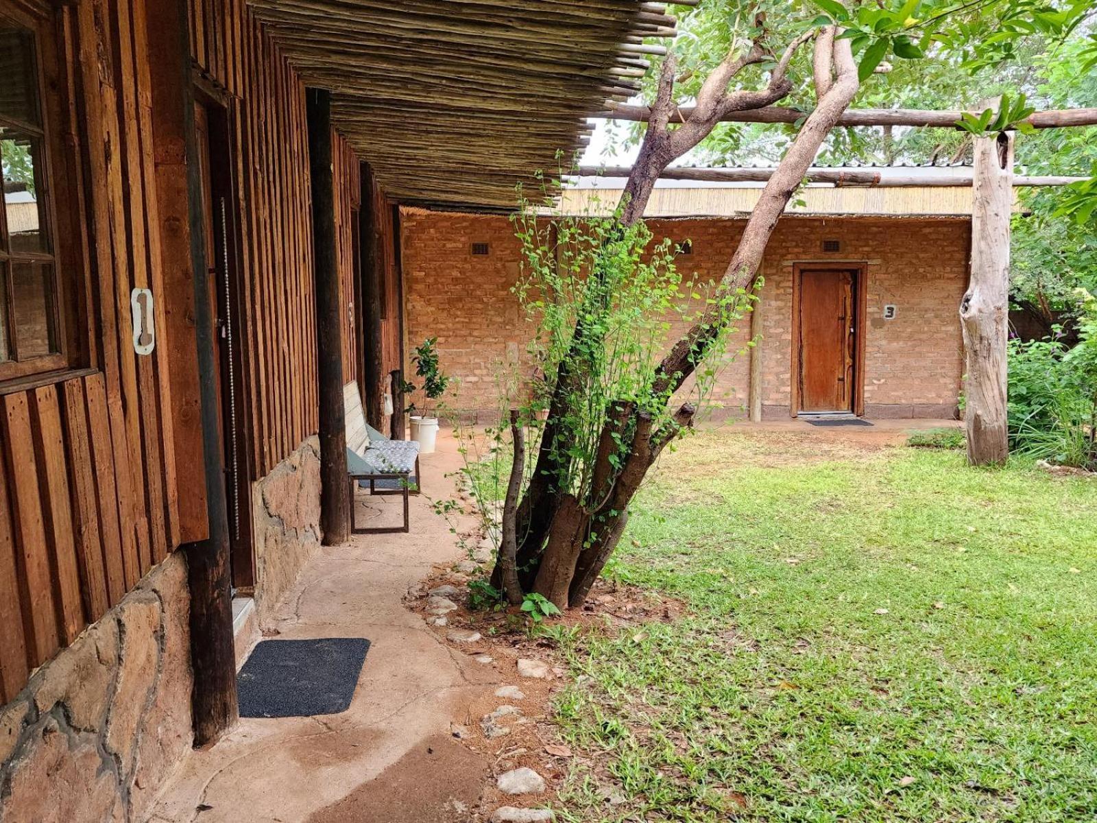 Nxabii Cottages Kasane Rom bilde