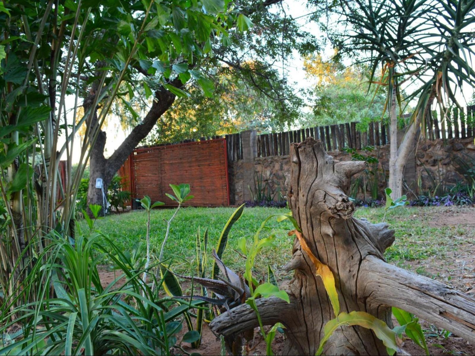 Nxabii Cottages Kasane Eksteriør bilde
